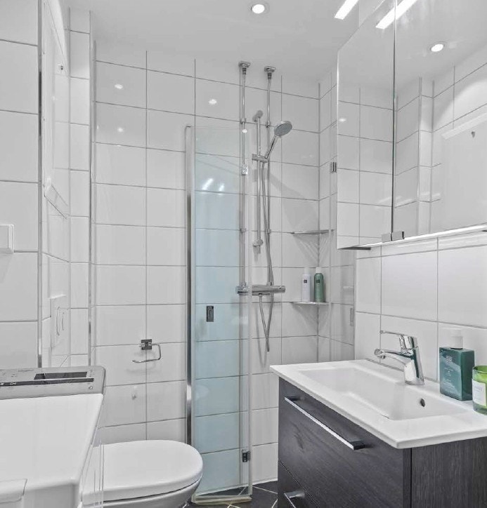 Bad med opplegg for vaskemaskin Galleribilde