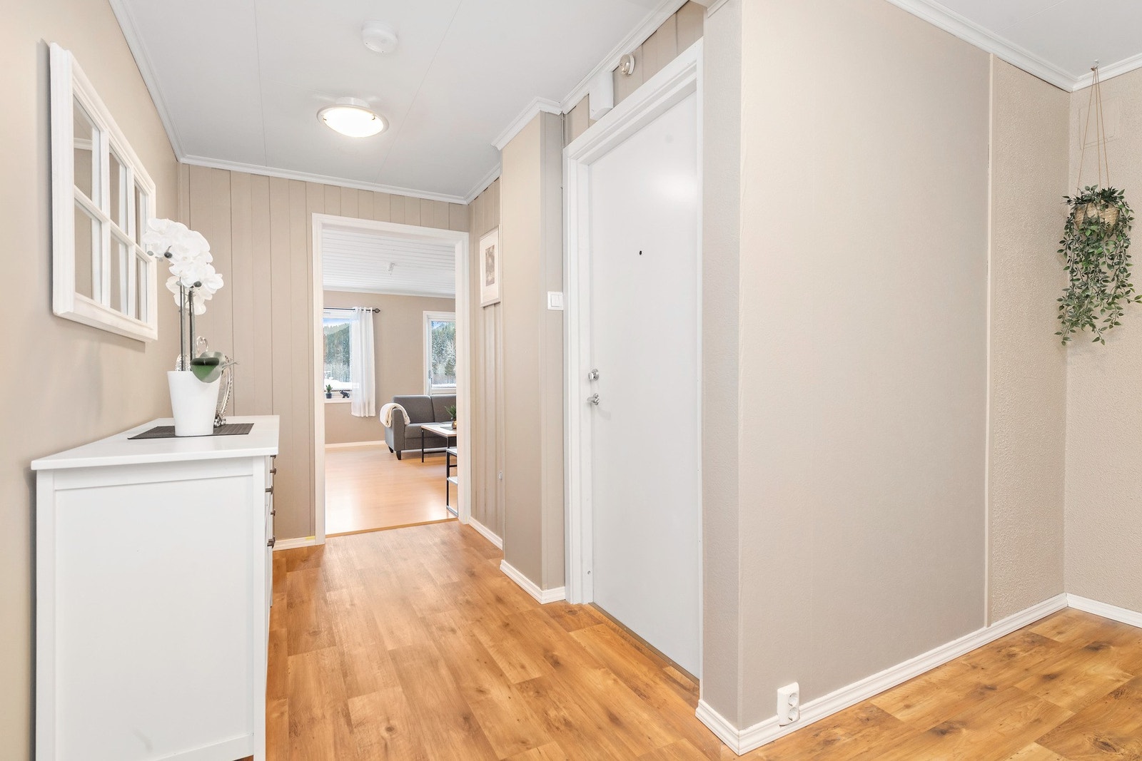 Inngangsparti Galleribilde