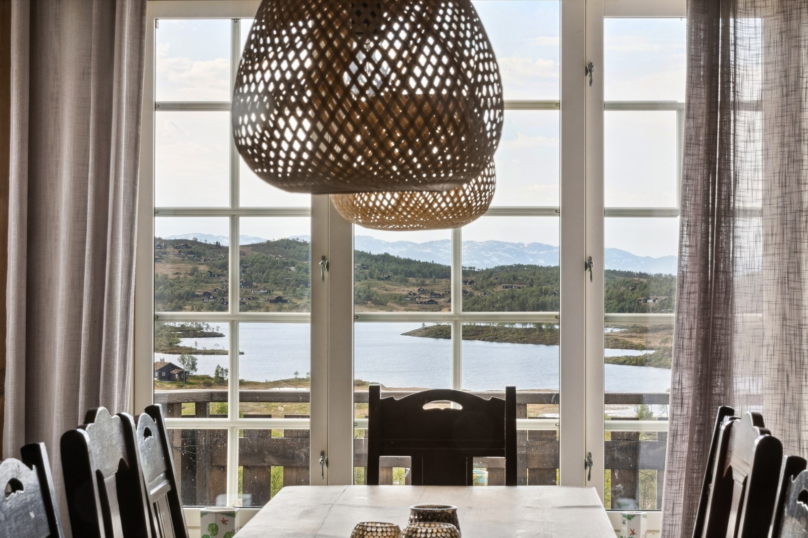 Flott utsikt spisestue. Galleribilde