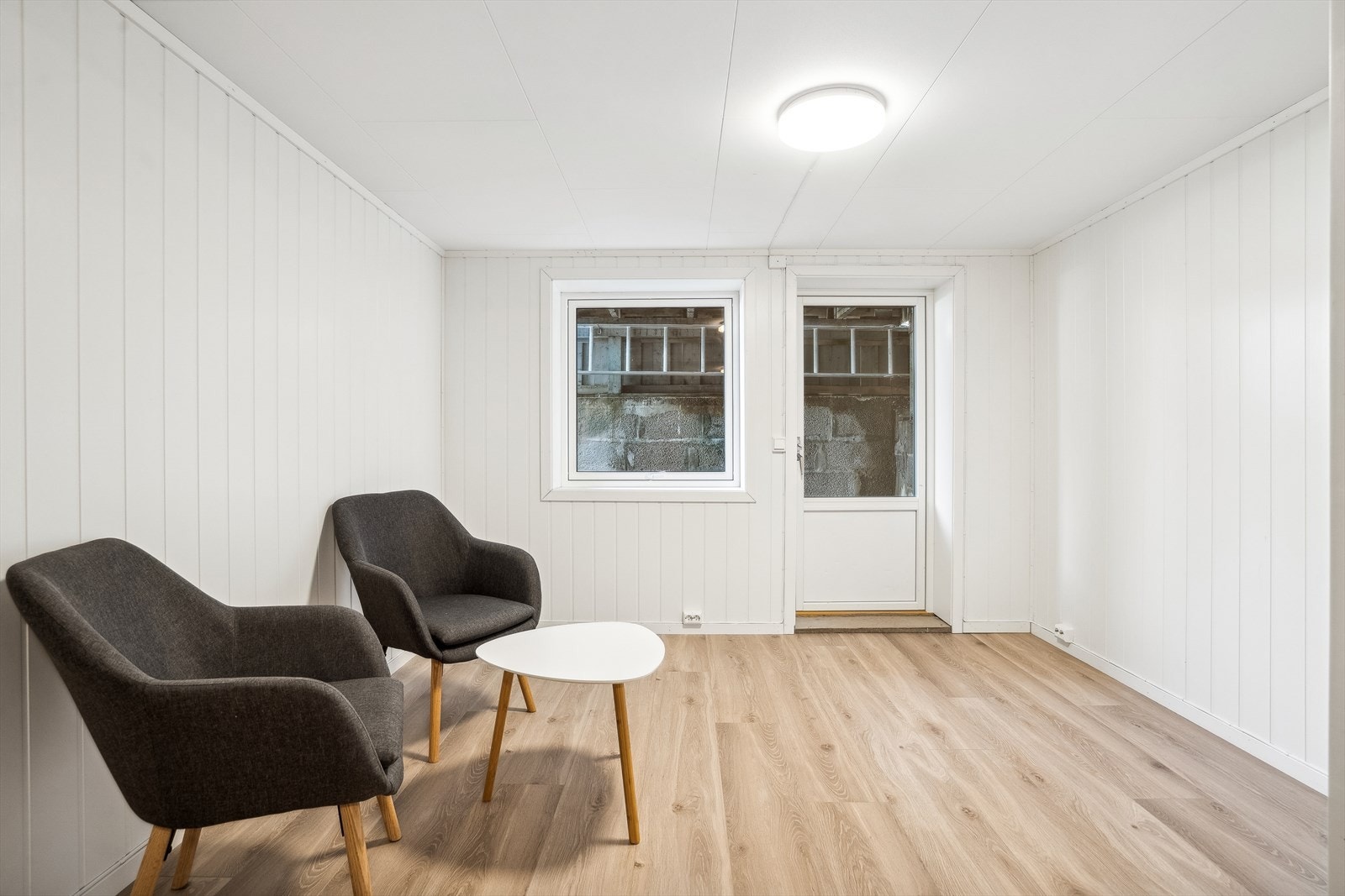 Underetasje med utgang mot øst og nord Galleribilde