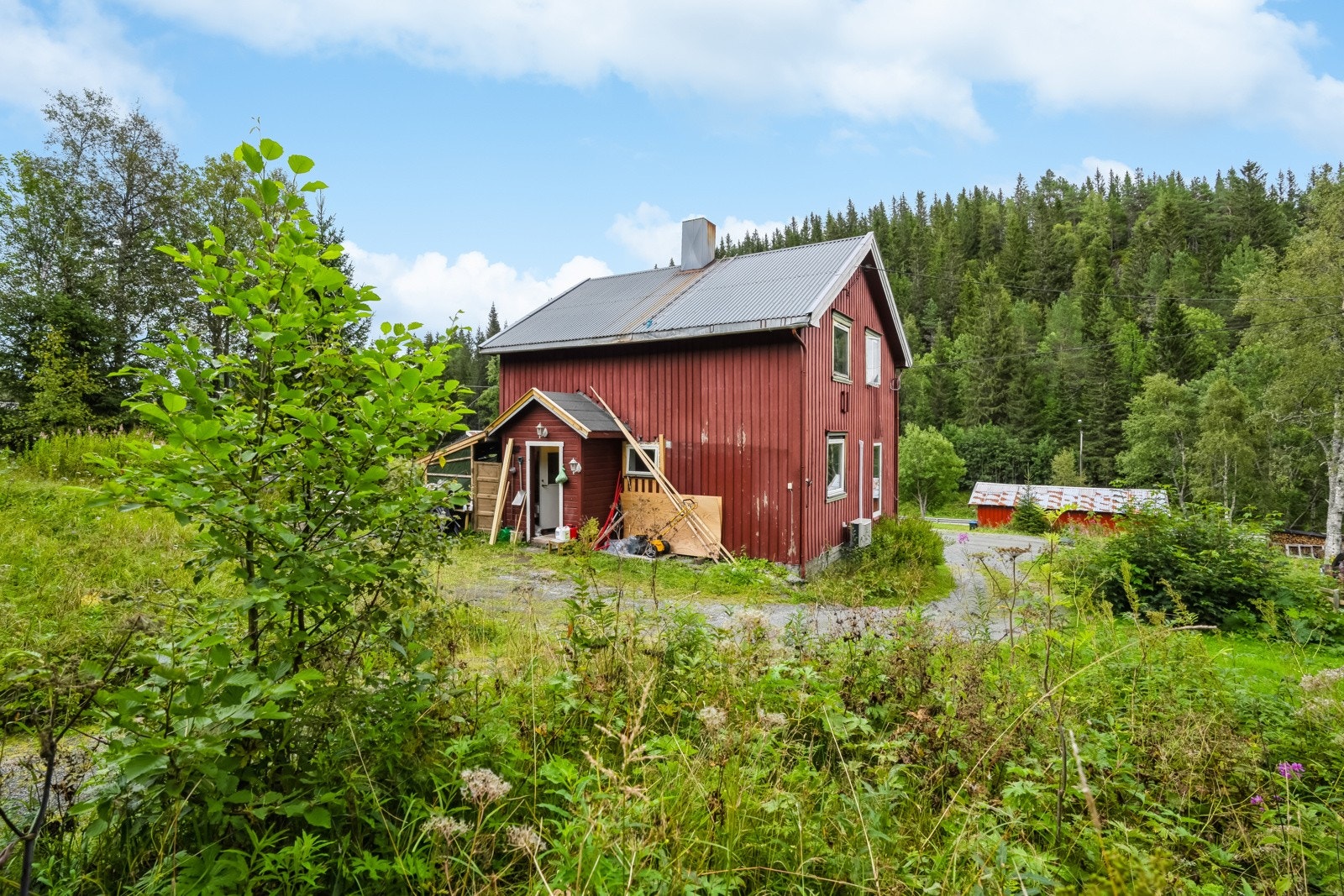 AMFI Orkanger ligger ca 30 min unna med bil. Galleribilde