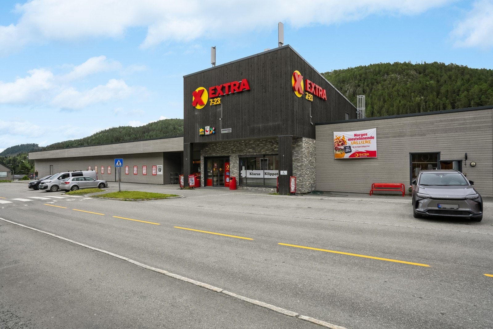 Coop Extra Løkken ligger kun 5 minutter unna med bil. Galleribilde