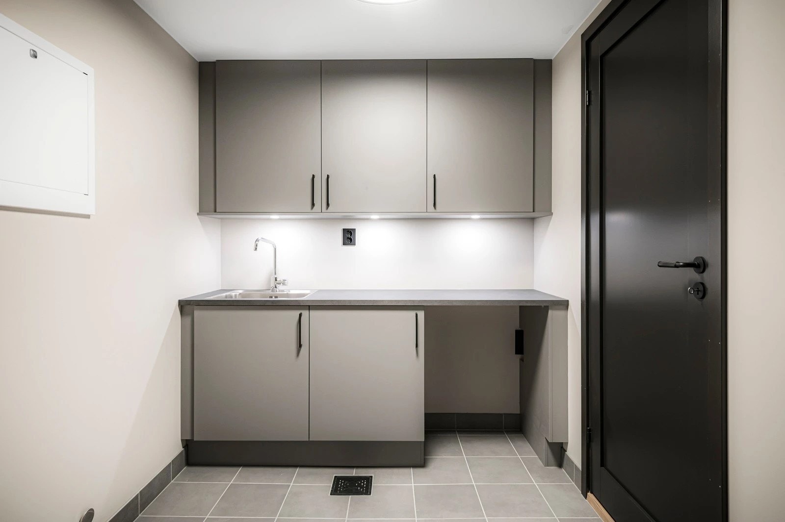 Praktisk vaskerom i underetasjen tilhørende hoveddelen. Galleribilde