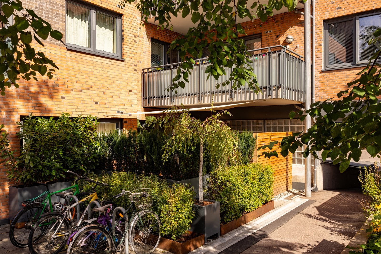 Her bor du skjermet og tilbaketrukket, men allikevel veldig sentralt i Oslo by. Galleribilde