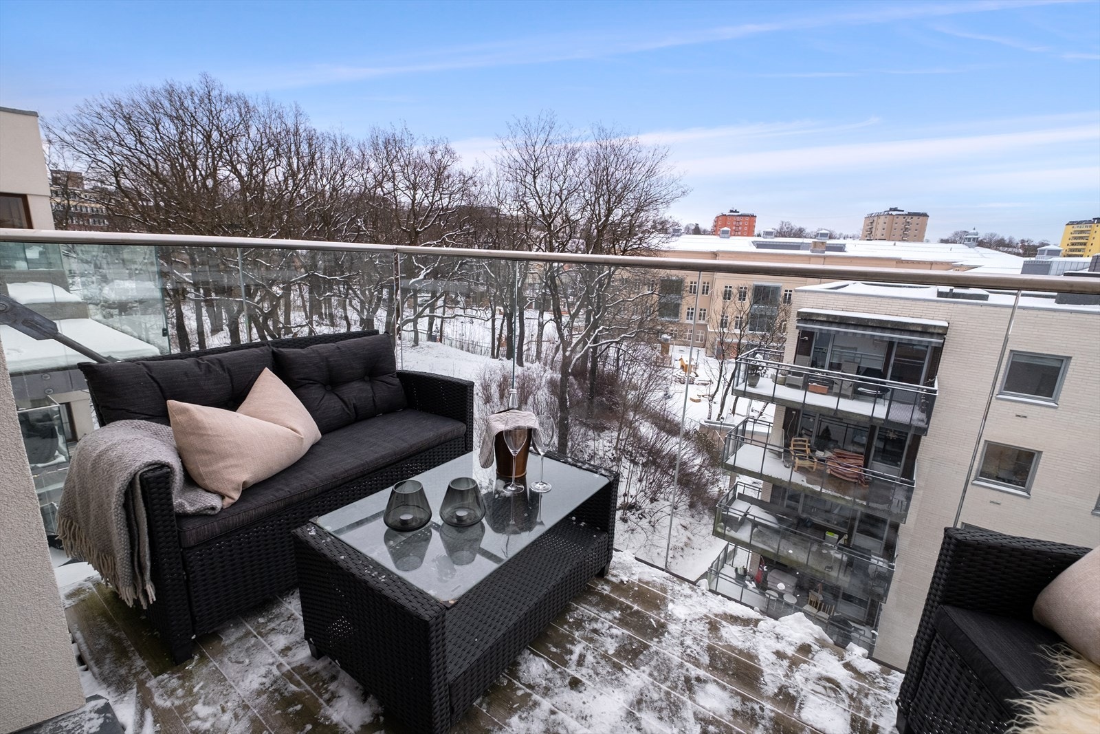 Plass til utemøblement og grill. Galleribilde