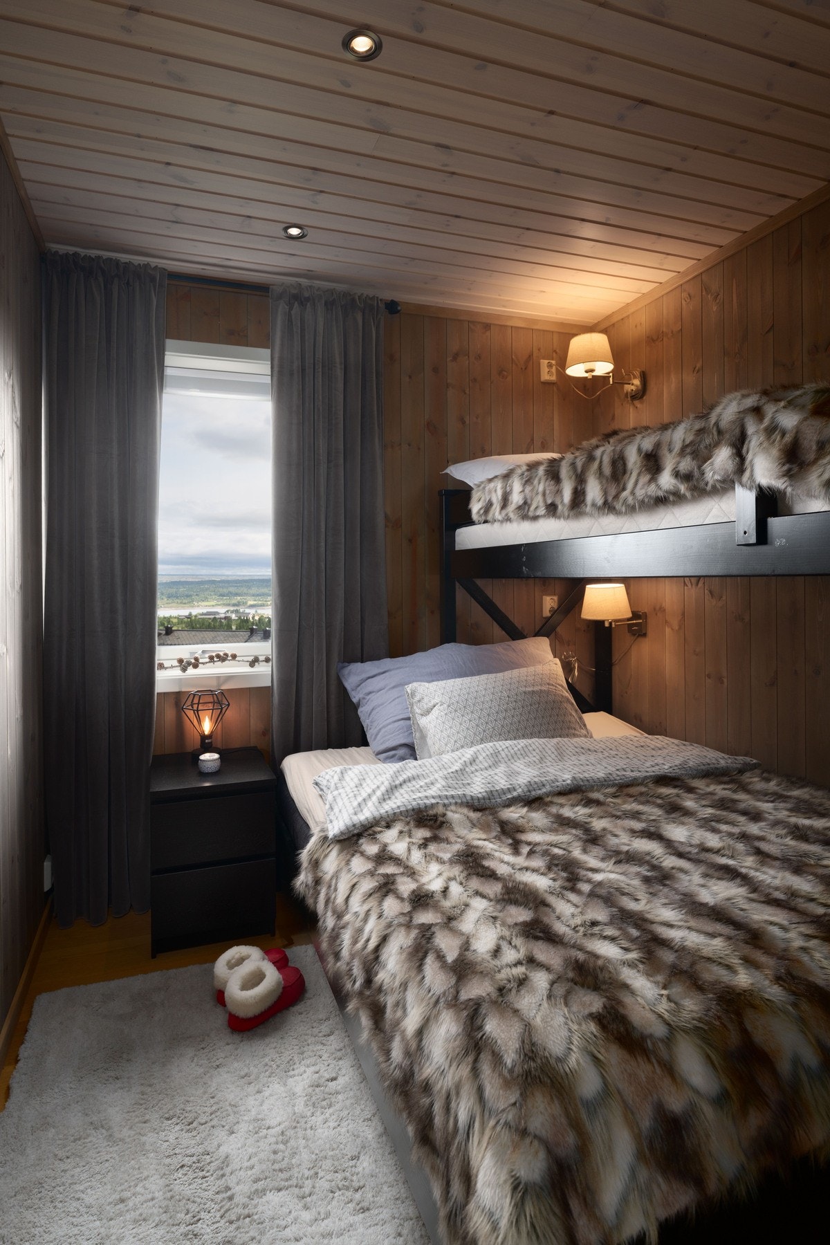 Soverom 2 med familiekøye. Galleribilde