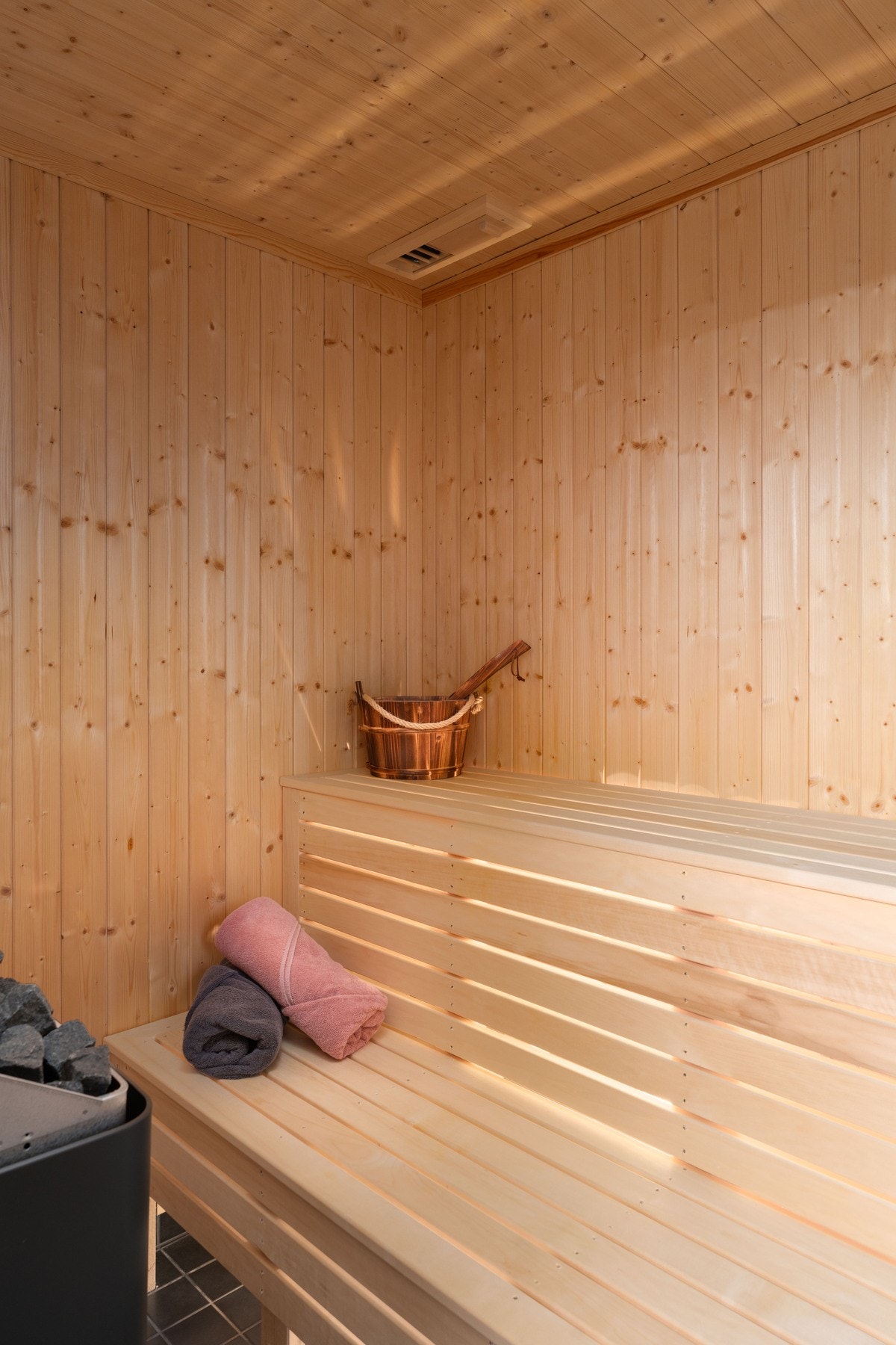 Fra badet er det tilgang til badstuen - det perfekte sted for avkobling etter en lang dag ute! Galleribilde