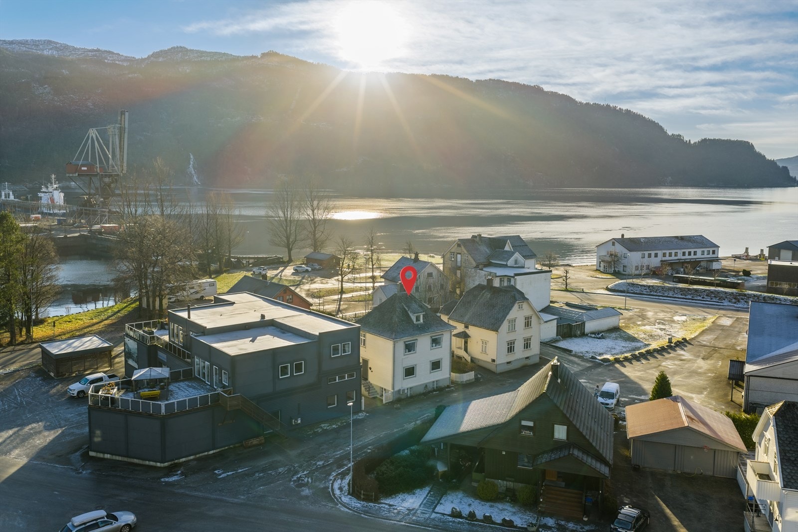Attraktiv beliggenhet i Sauda sentrum Galleribilde