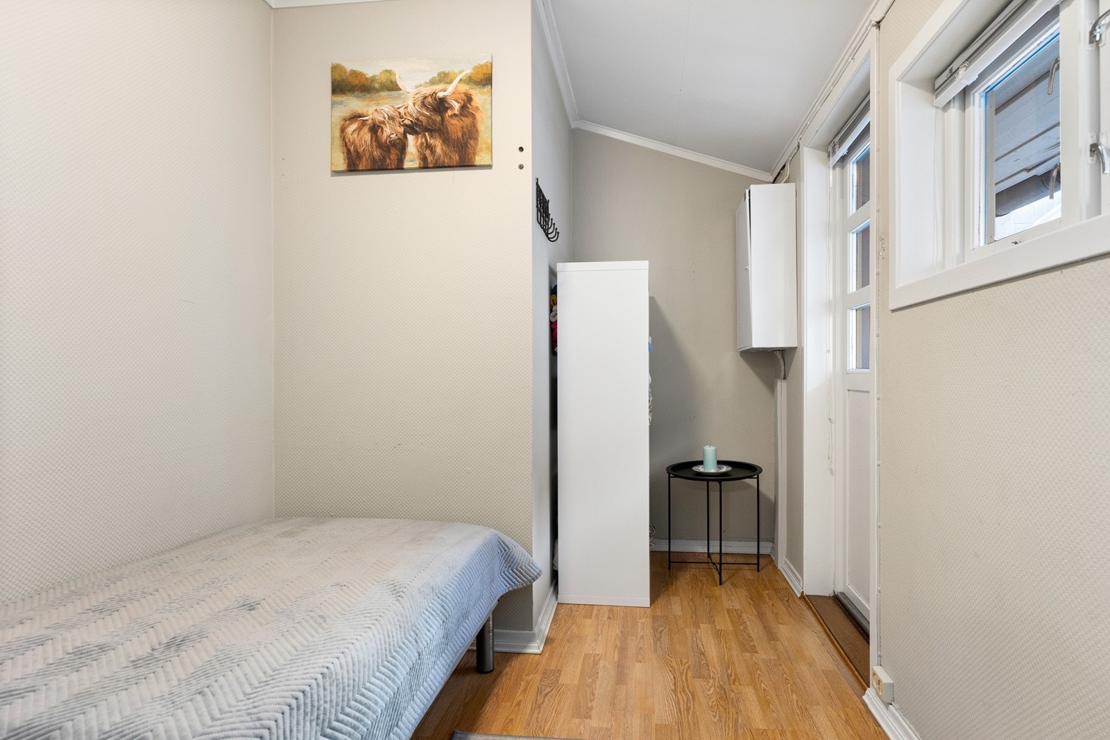 Fra dette soverommet har du utgang til veranda. Galleribilde