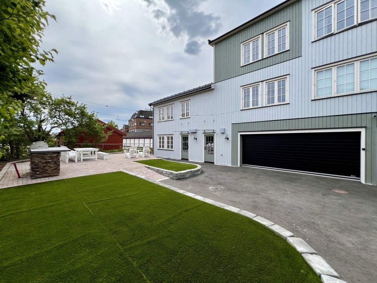 Uteområdet Galleribilde