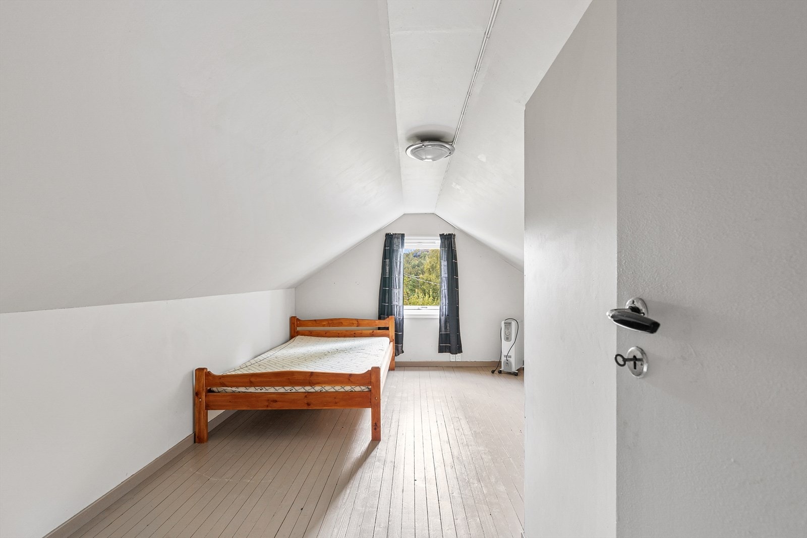 Soverom (Ikke byggegodkjent) Galleribilde