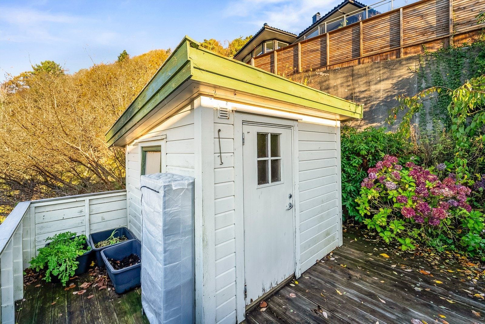 Bod i tilknytning til terrassen - ikke byggemeldt. Galleribilde