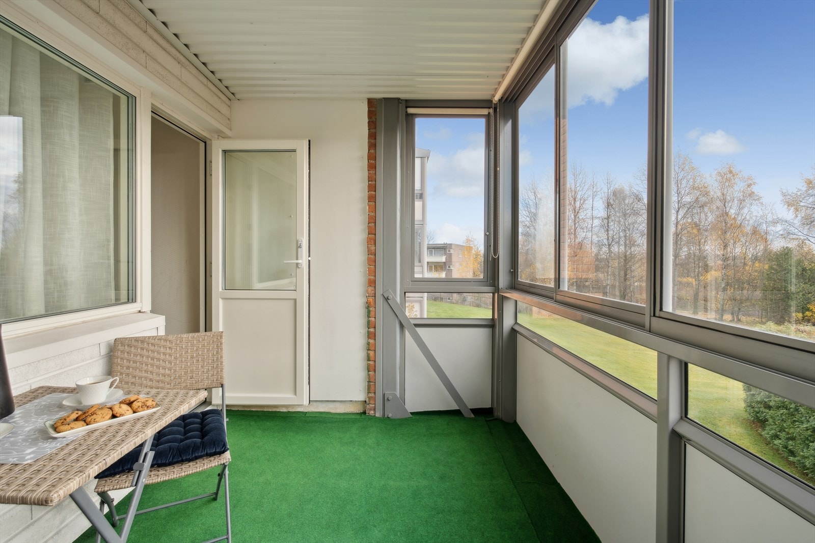 Borettslaget oppgraderte den moderne balkongen i 2023. Galleribilde