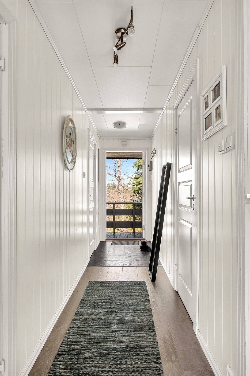 objpict_8903467296942_0.jpg Galleribilde