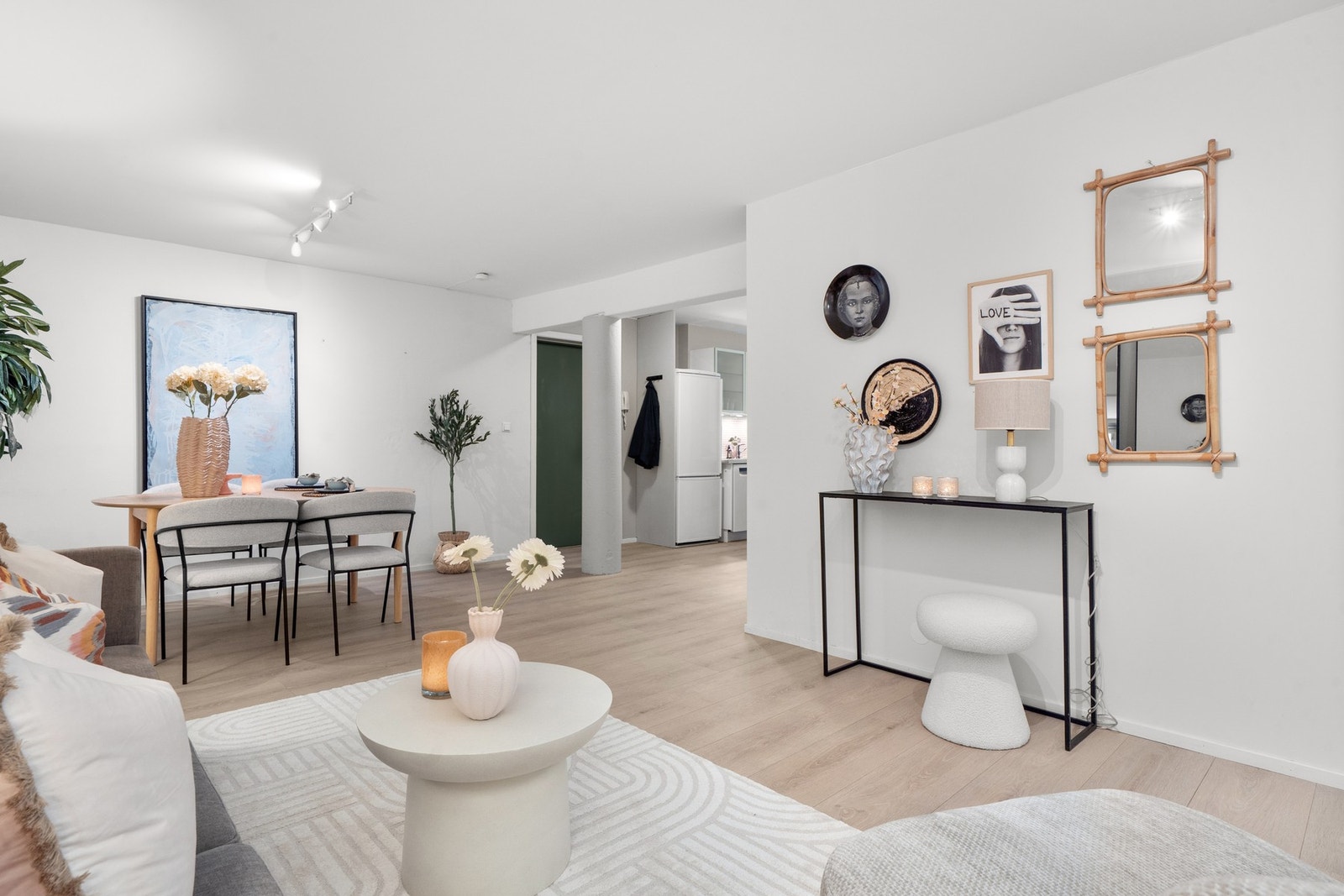 Stuen er av meget god størrelse. Galleribilde