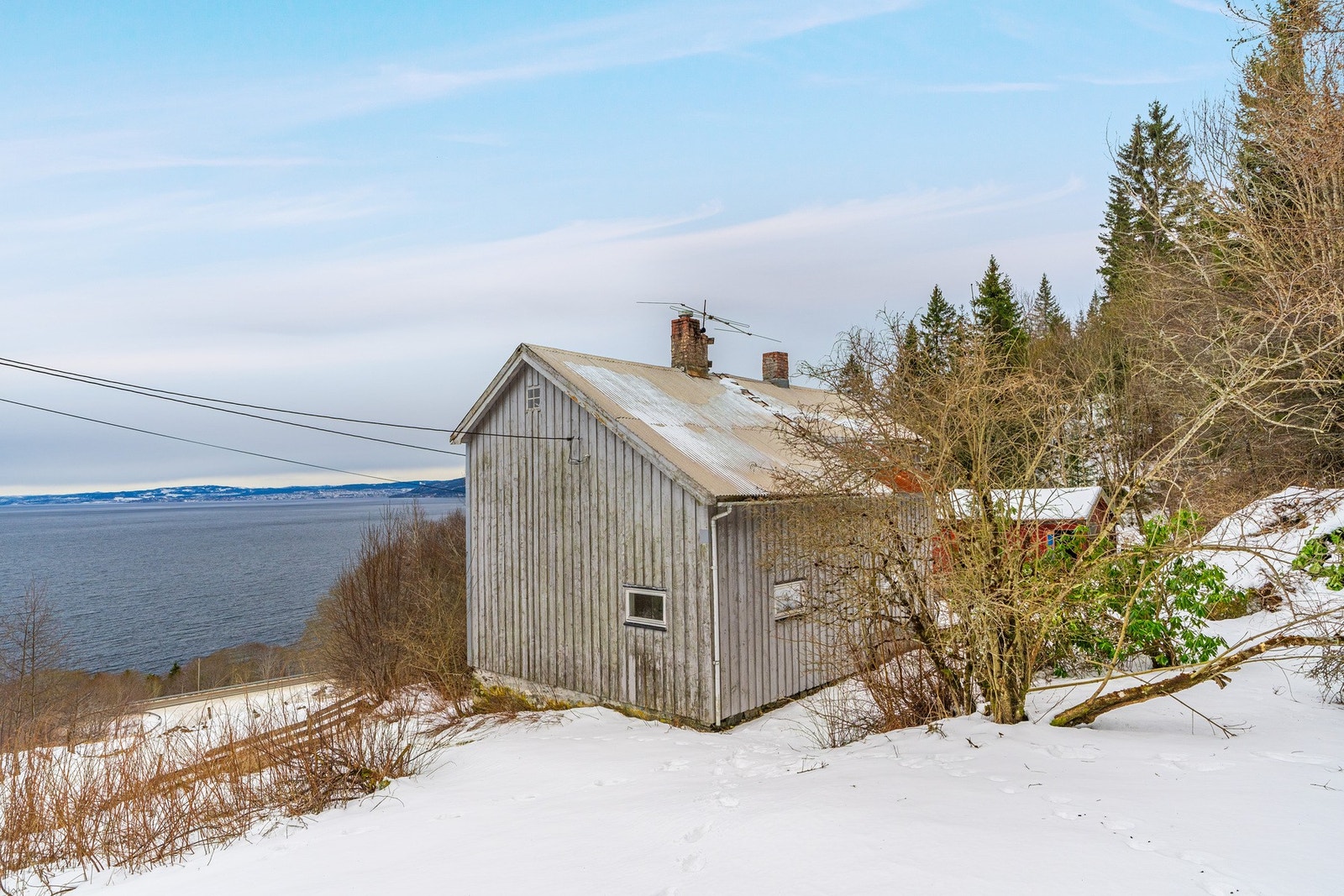 Utsikt mot Trondheim på andre siden av fjorden. Galleribilde