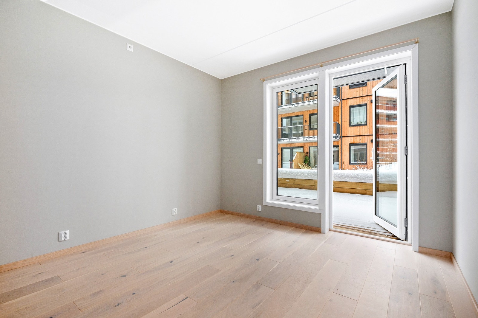 Leiligheten har ett soverom av god størrelse. Galleribilde