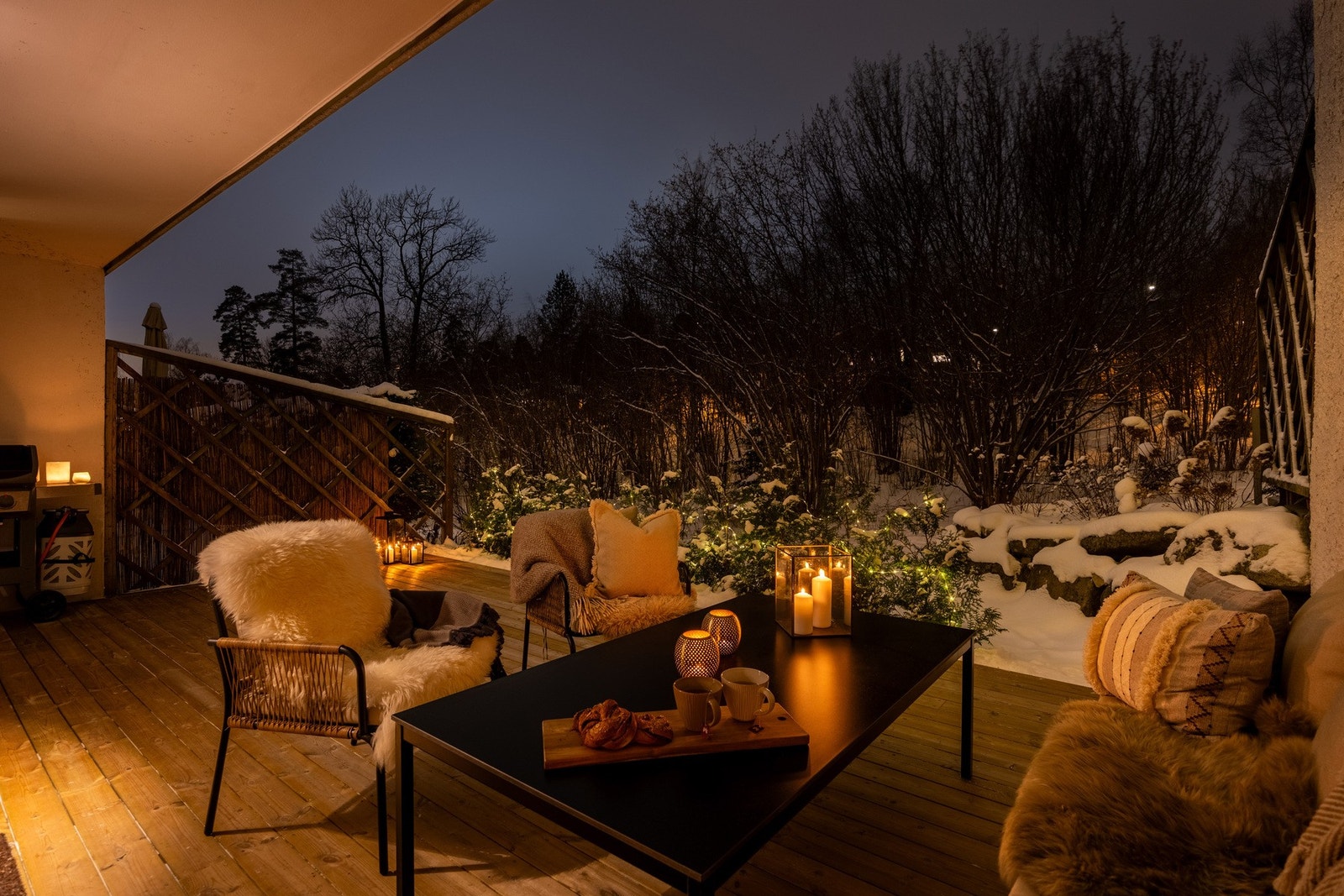 Ovenbakken 12 C presenteres av Mekleriet ved Tobias Røang. Galleribilde