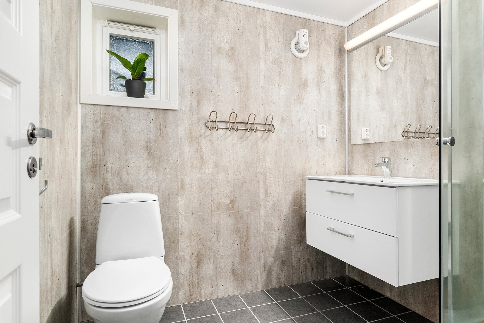 Bad i underetasjen er fra 2021. Galleribilde