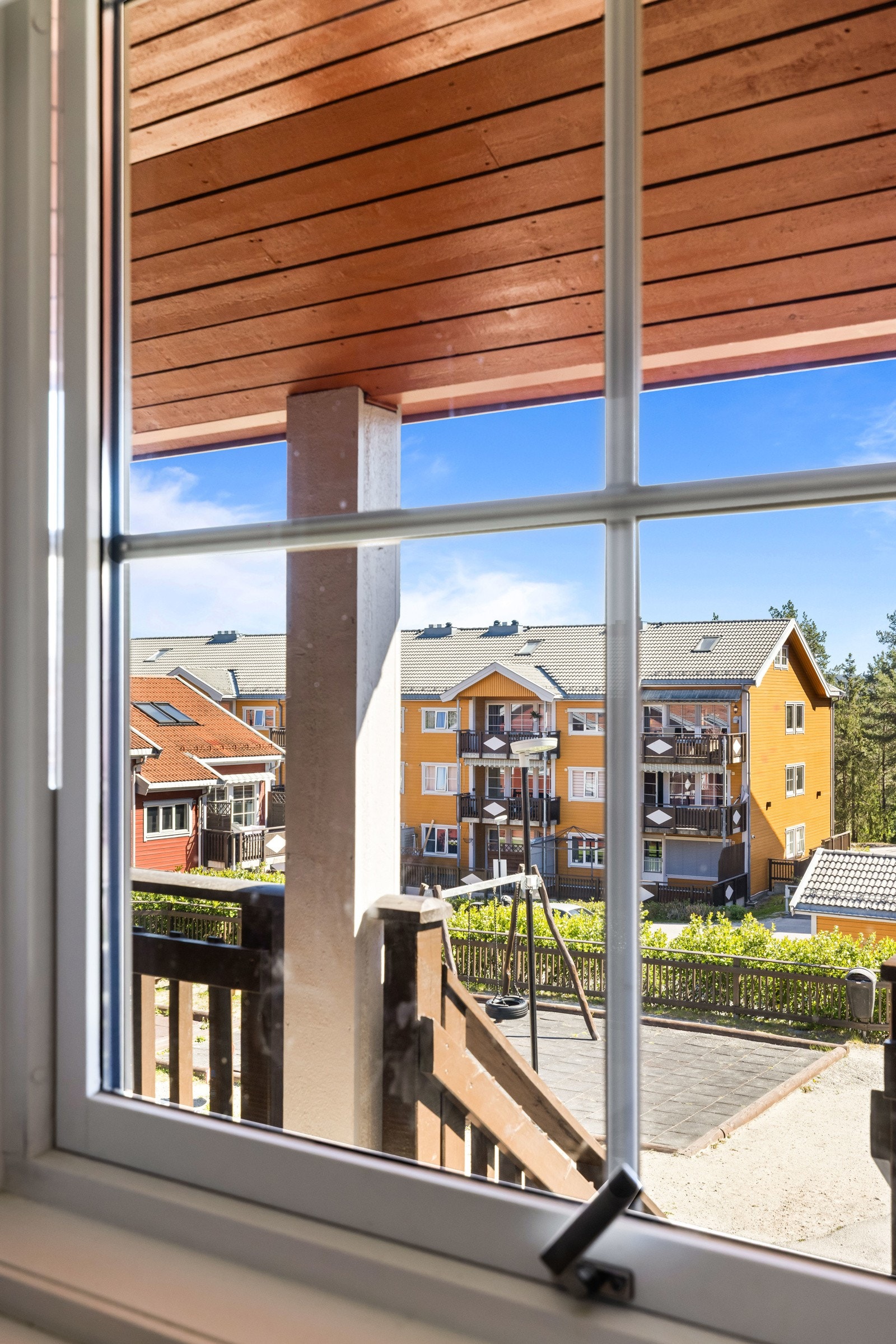 Utsikt fra kjøkken. Galleribilde