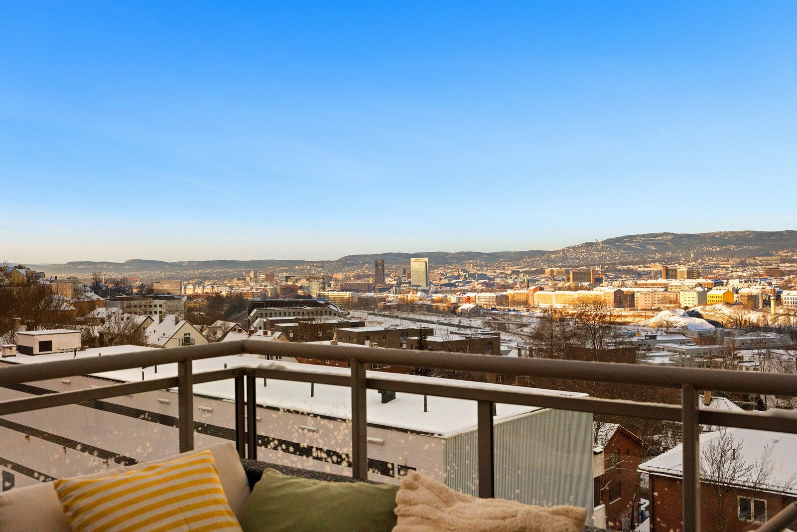 Tilbake til hovedbalkongen, før du får titta på soverommene. Galleribilde