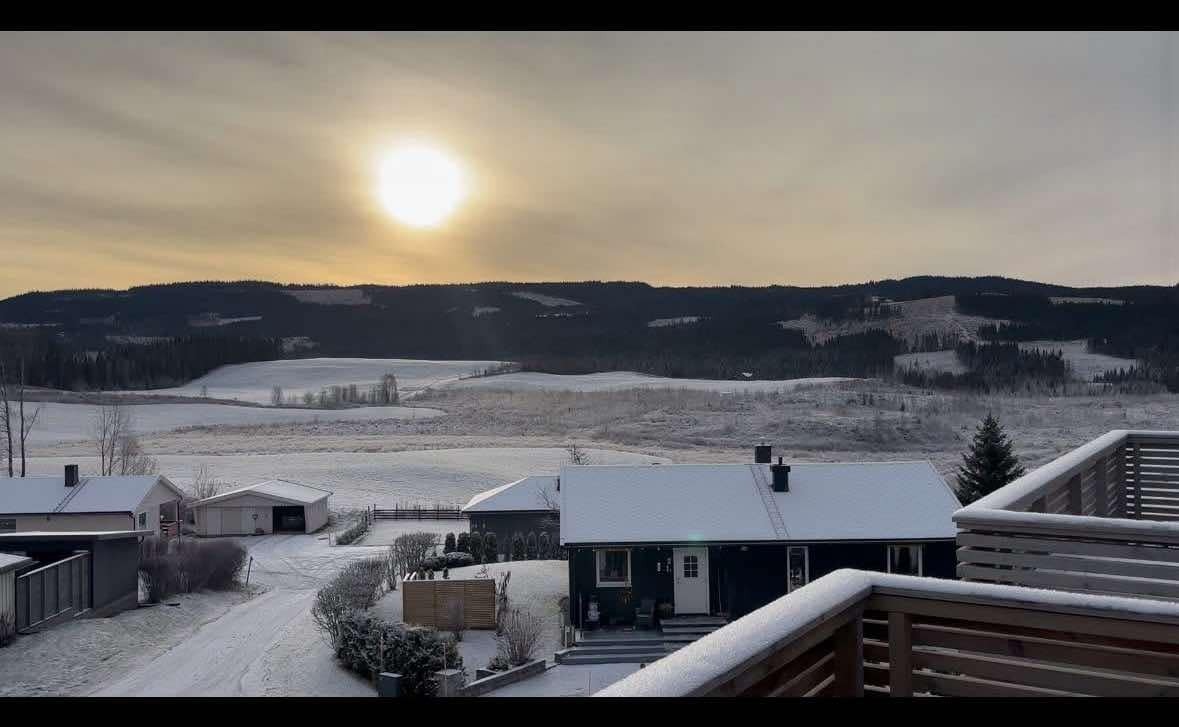 Fin utsikt fra leilighetens veranda. Galleribilde