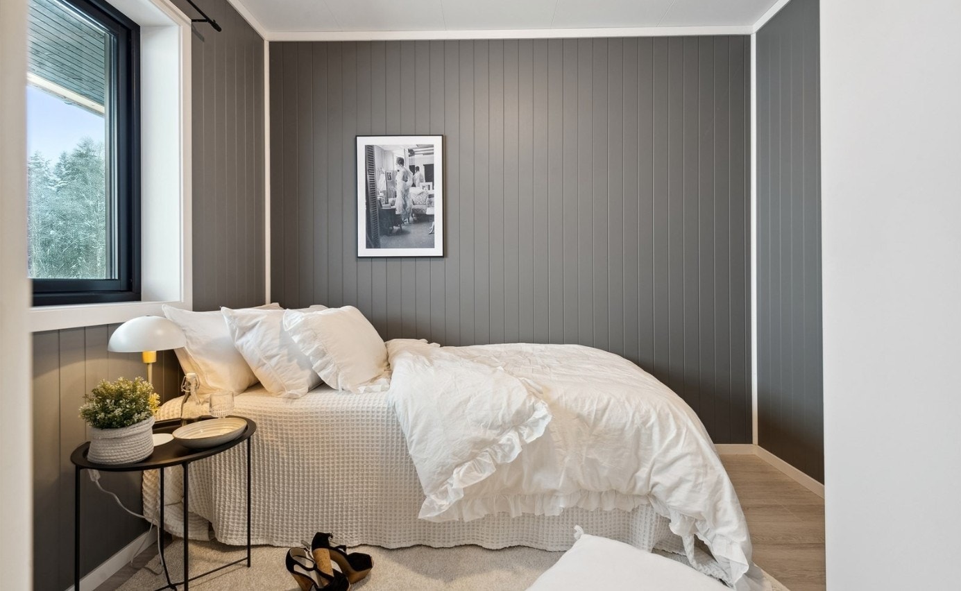 Soverom 2 er noe mindre, men fortsatt plass til en god seng. Galleribilde