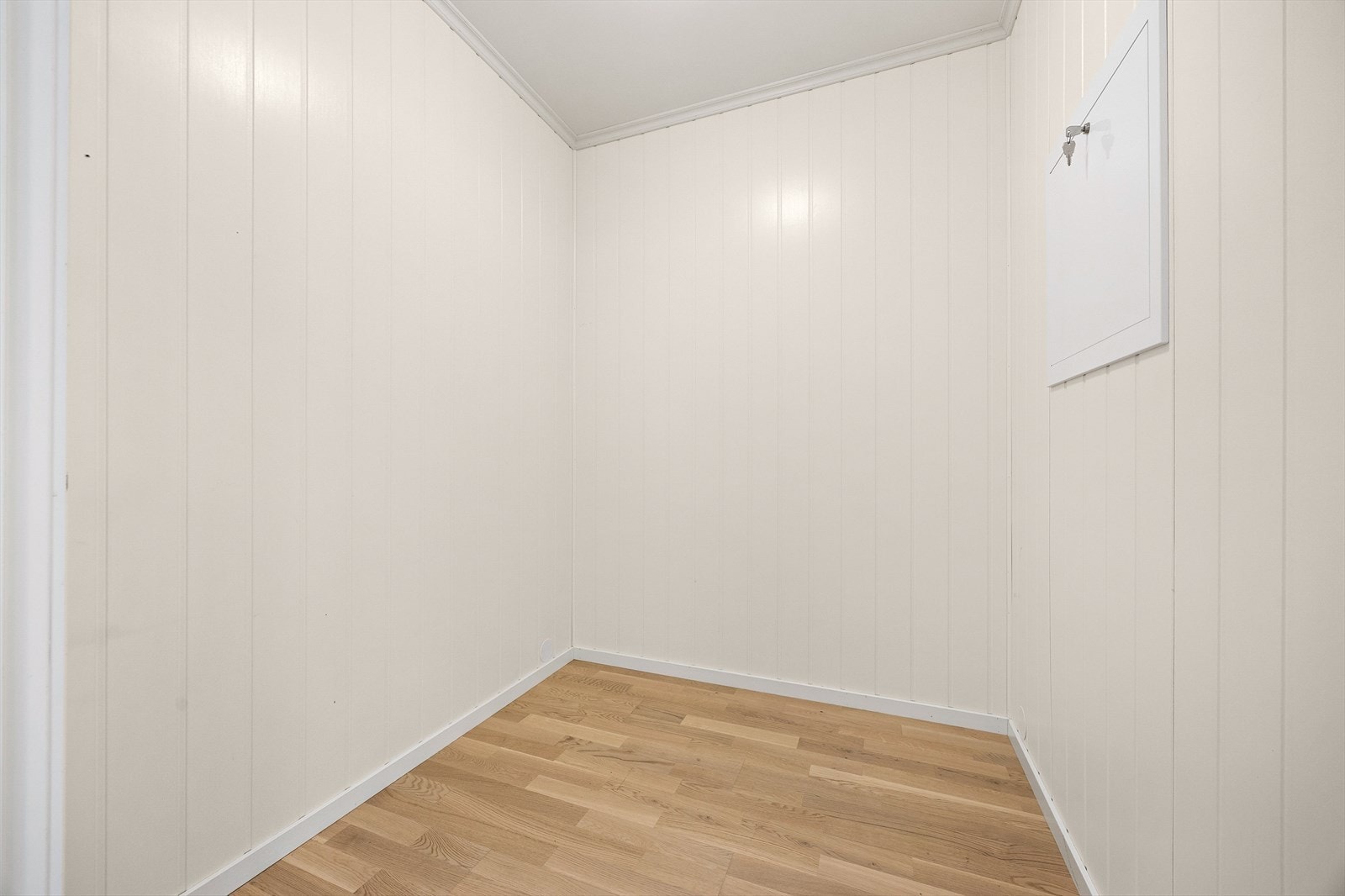 Innvendig bod. Galleribilde