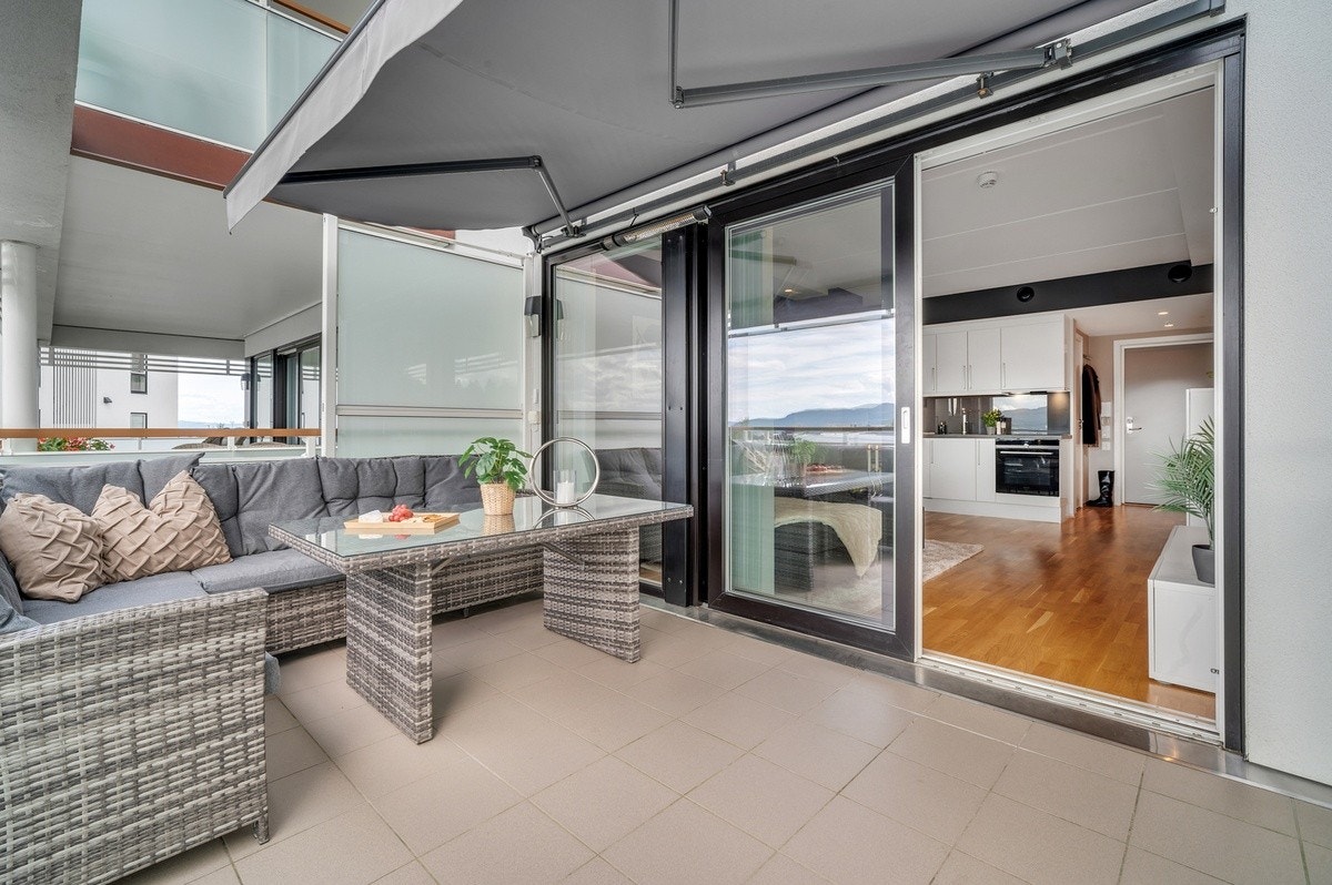 Markise Galleribilde