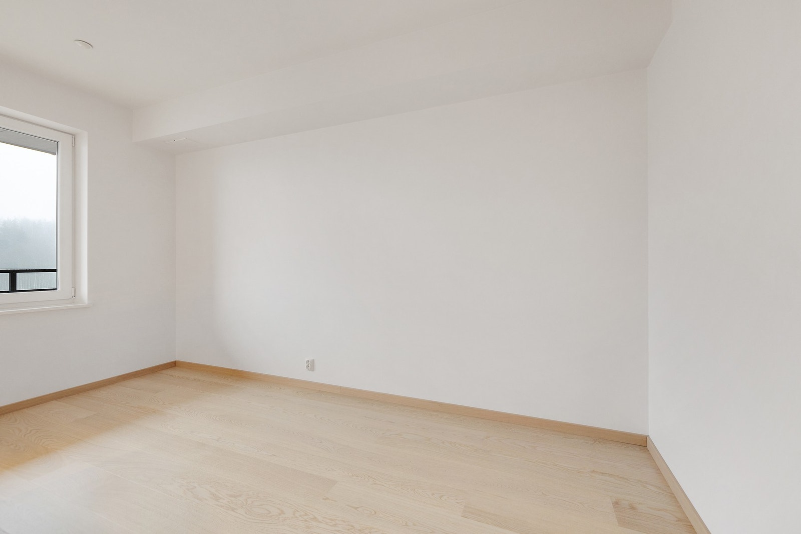 Soverommet har inngang fra to skyvedører. Sengen kan plasseres i midten. Galleribilde