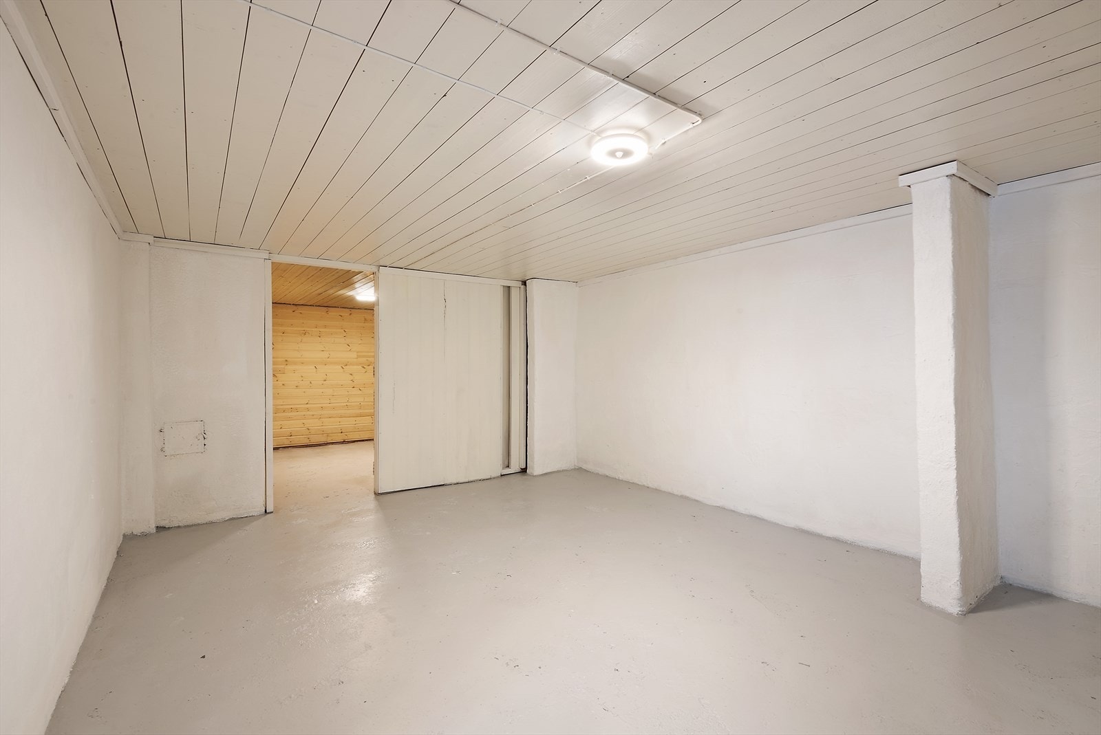 Bodrom i kjeller. Galleribilde