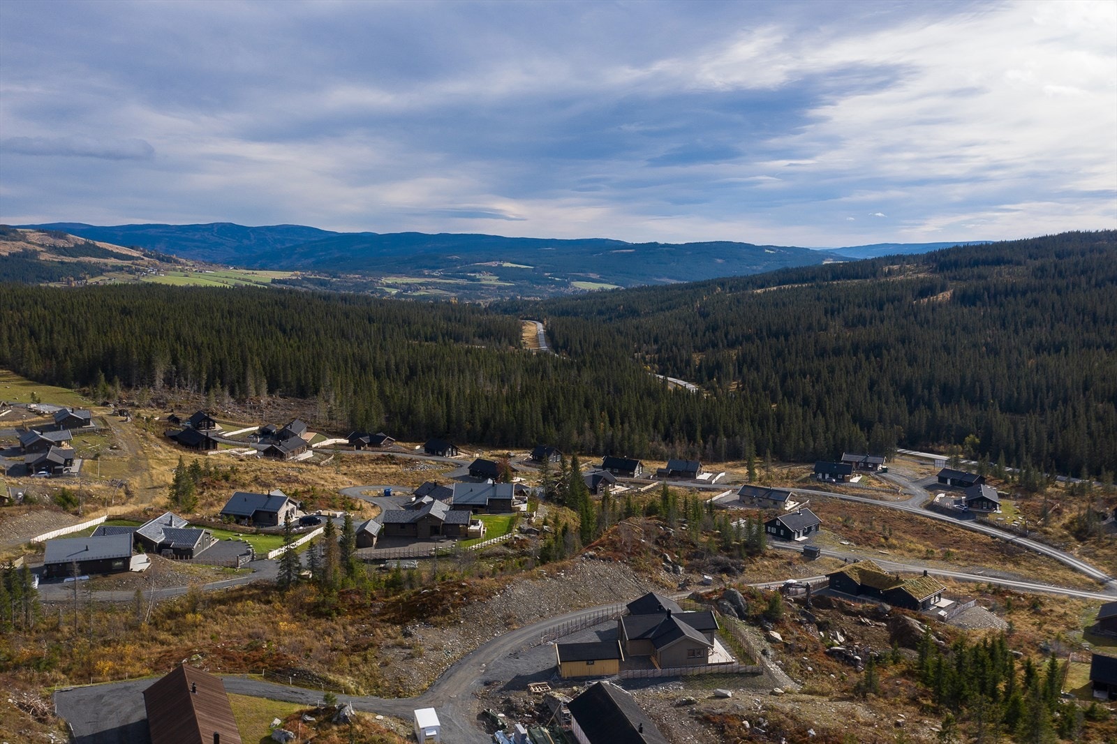 Tomten er på ca. 1 218kvm Galleribilde