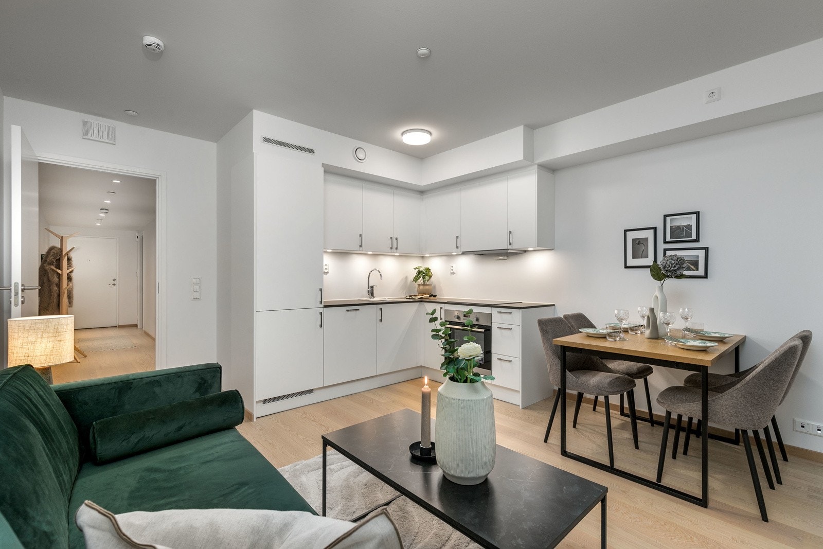 Leiligheten har en lys og effektiv planløsning. Bilde fra L406. Galleribilde