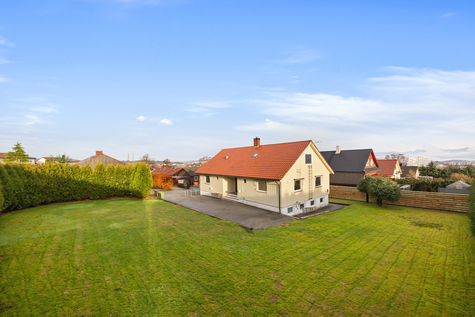 EiendomsMegler 1 v/Fredrik Simonsen presenterer Turveien 14 Galleribilde