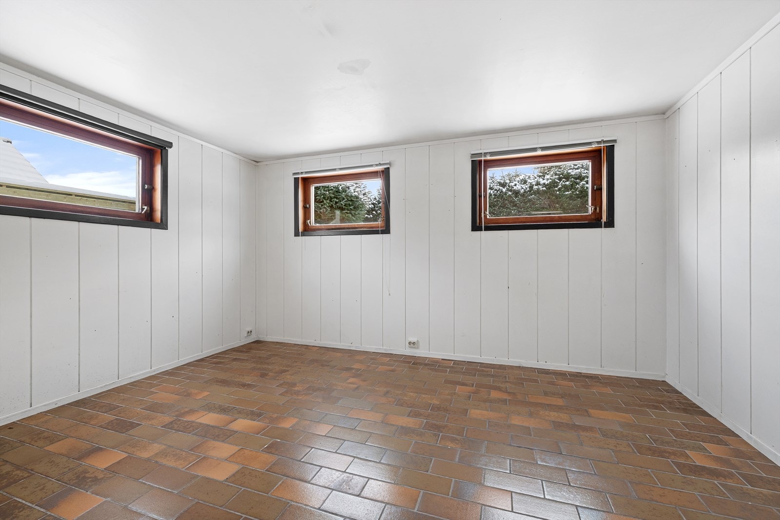 Rom i kjeller Galleribilde