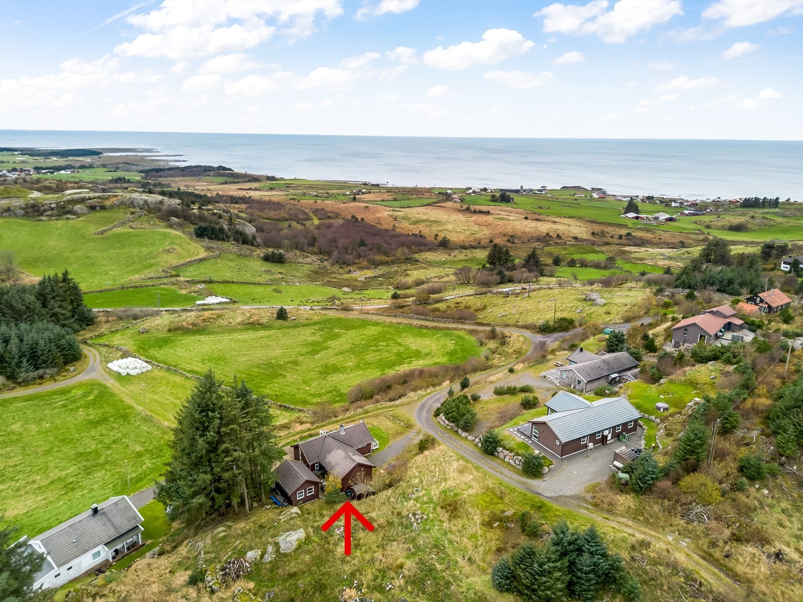 EiendomsMegler1 v/Kjetil Elle har gleden av å presentere Hervollveien 105 på Lista Galleribilde