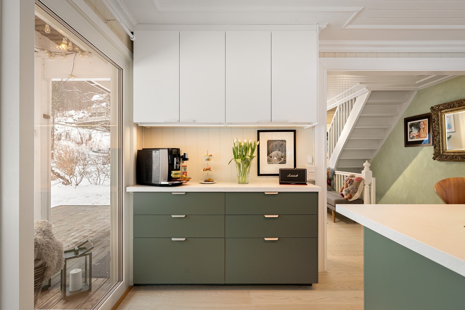 Her er det god plass til å etablere et hyggelig kaffehjørne. Galleribilde