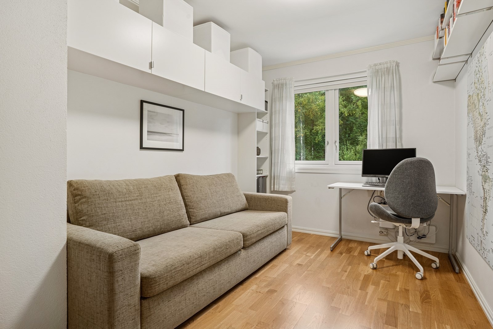 Soverom 3 passer fint som barnerom, gjesterom eller kontor. Galleribilde