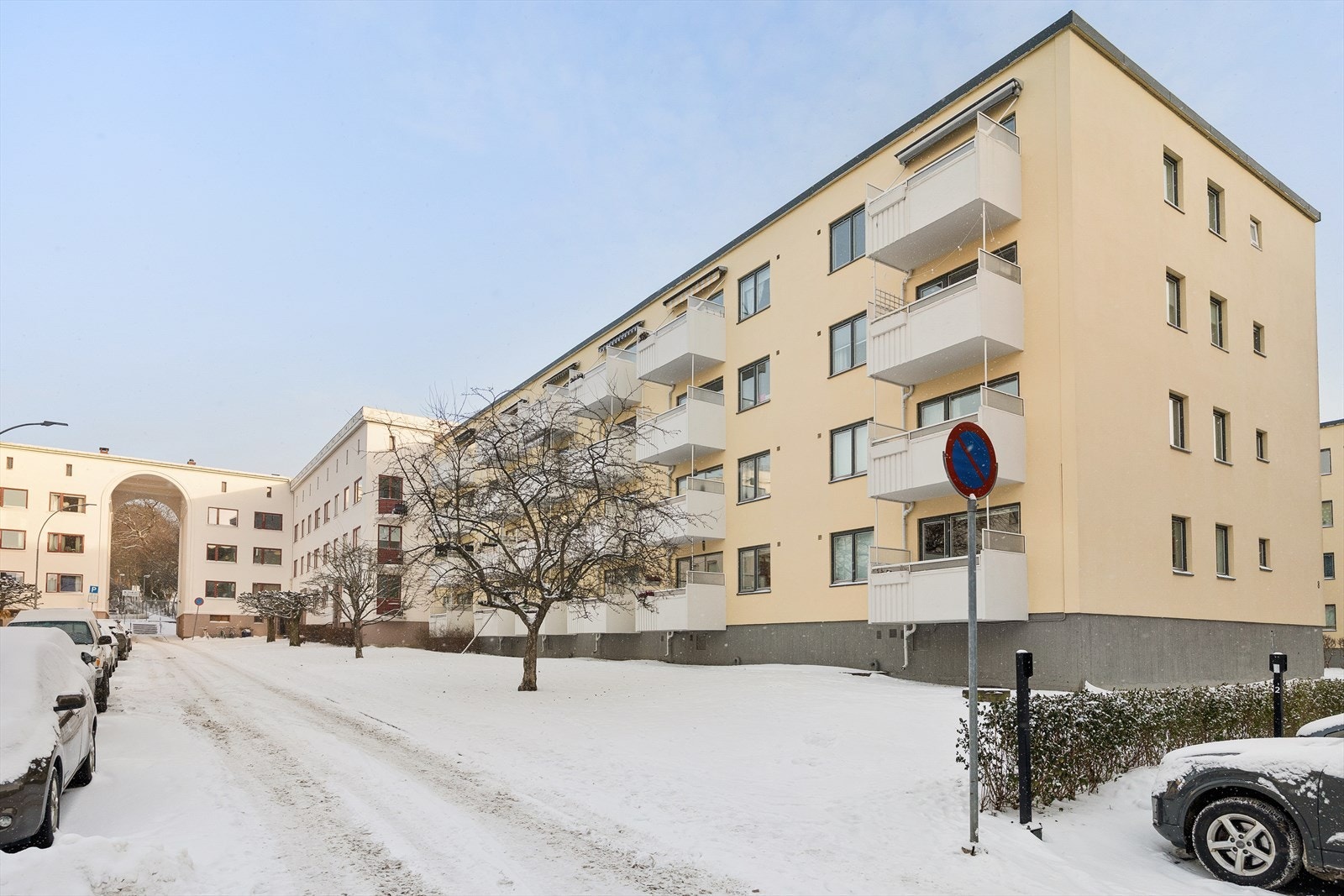 Skjermet og attraktiv beliggenhet i en rolig gate på populære Sagene. Galleribilde