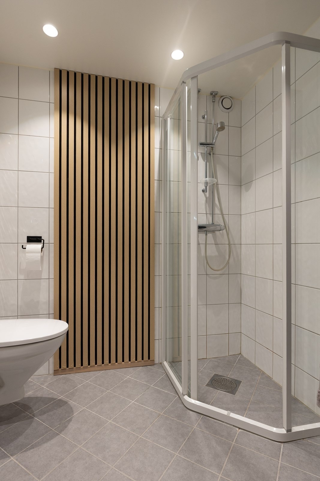 Pent flislag bad rehabilitert i regi av borettslaget i 2011 Galleribilde