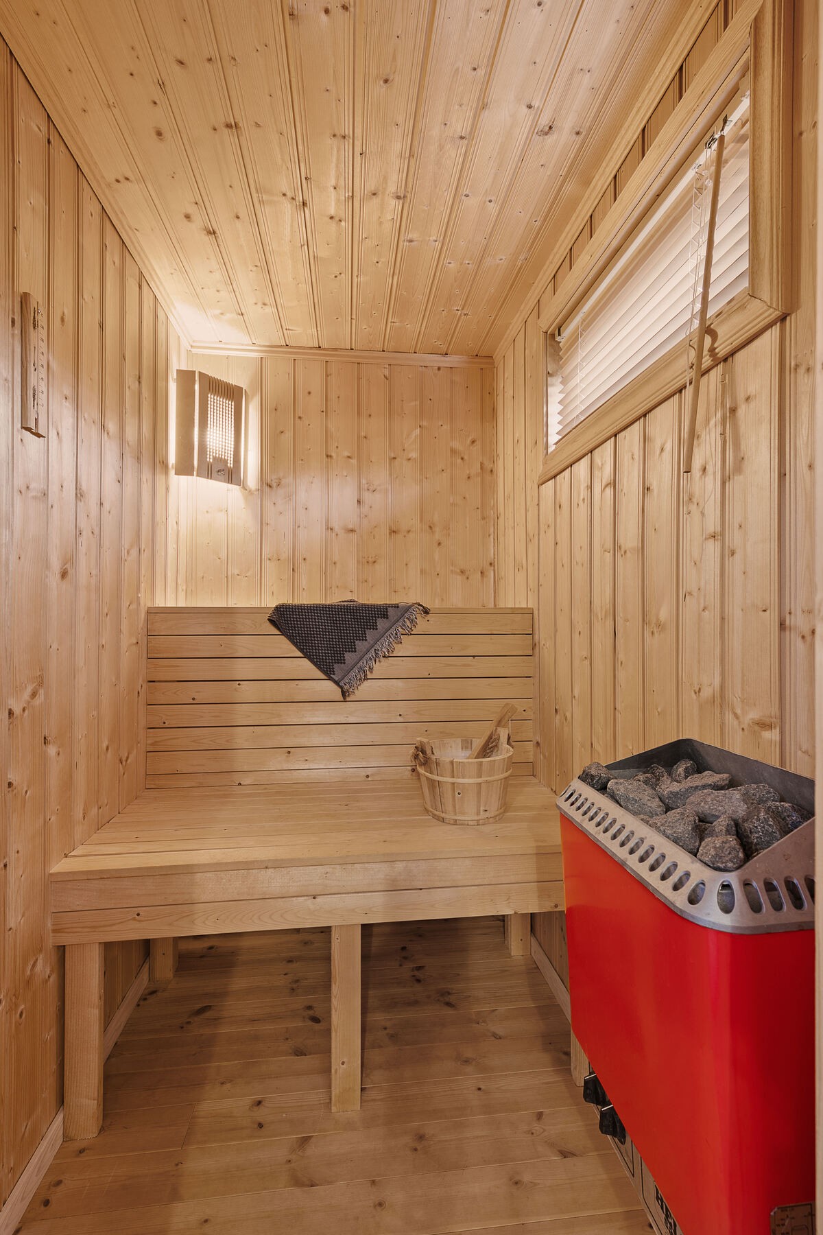 Deilig badstue hvor du kan varme deg etter en lenger skitur. Galleribilde