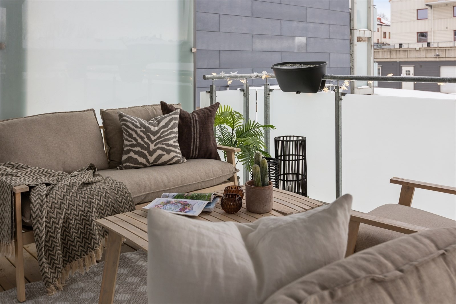 Veranda. Galleribilde