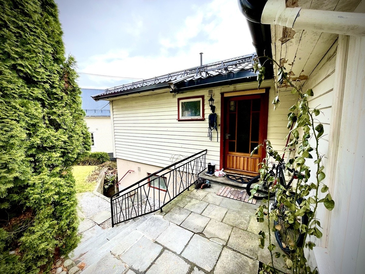 Inngangsparti Galleribilde