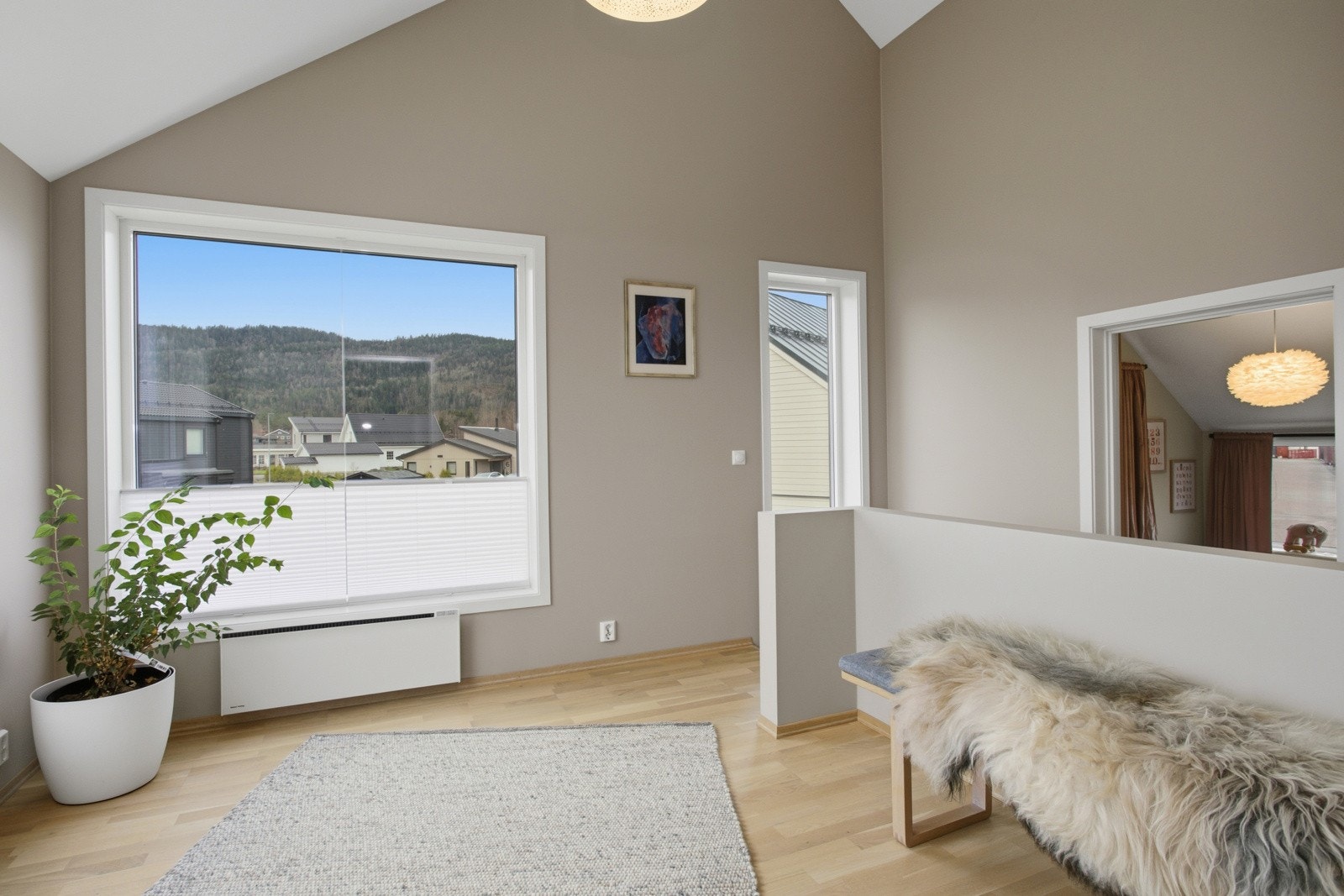 Praktisk plassert utenfor alle soverommene. Galleribilde