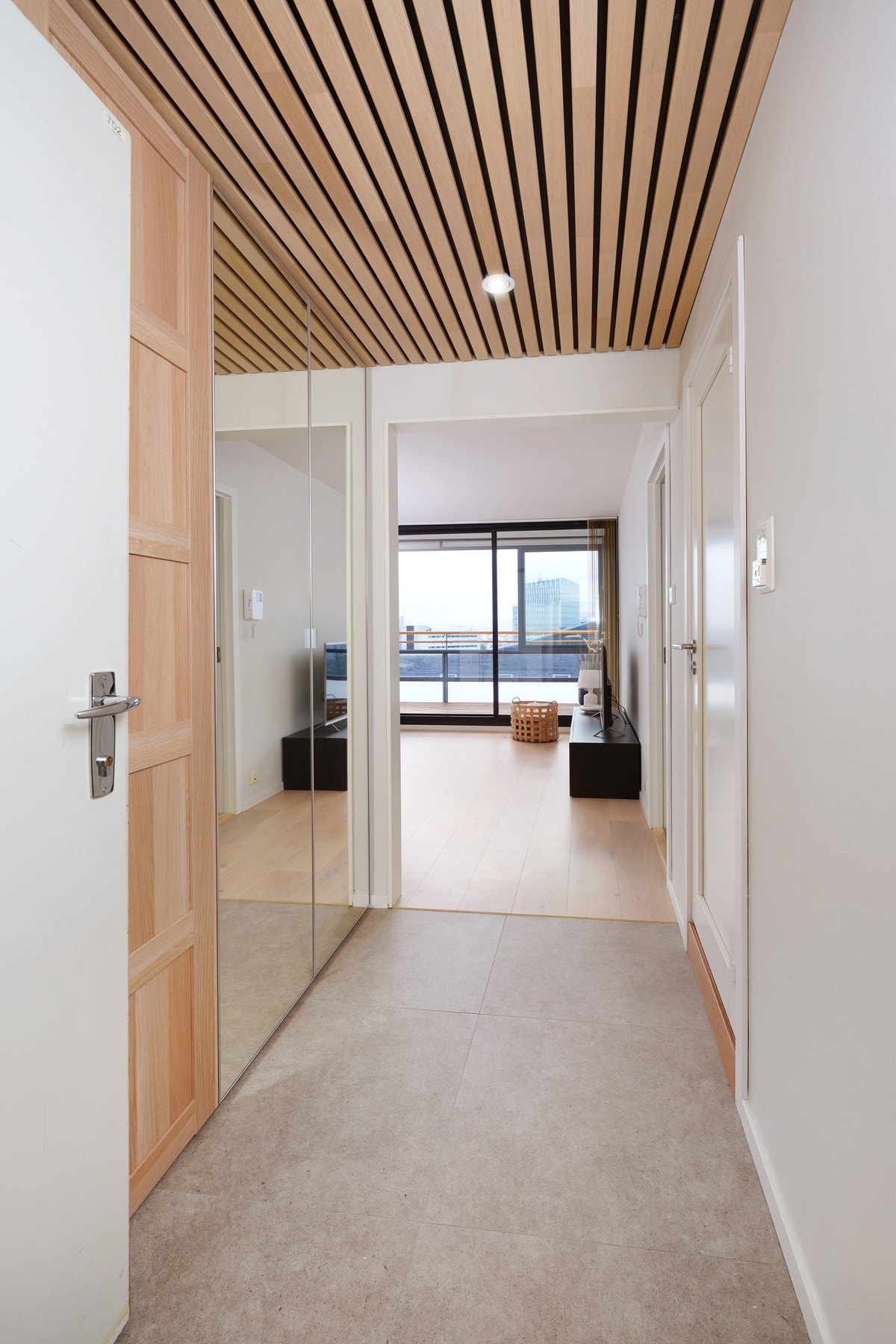 Den flotte utsikten møter deg allerede i inngangsdøren. Galleribilde