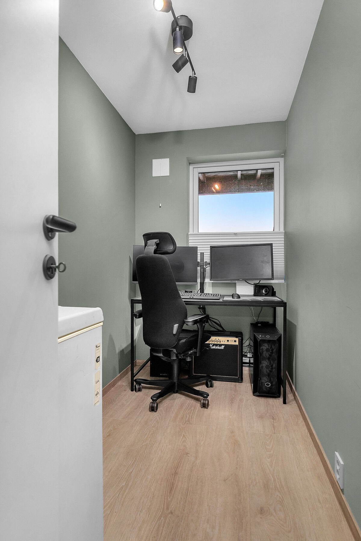 Underetasje - Kontor Galleribilde