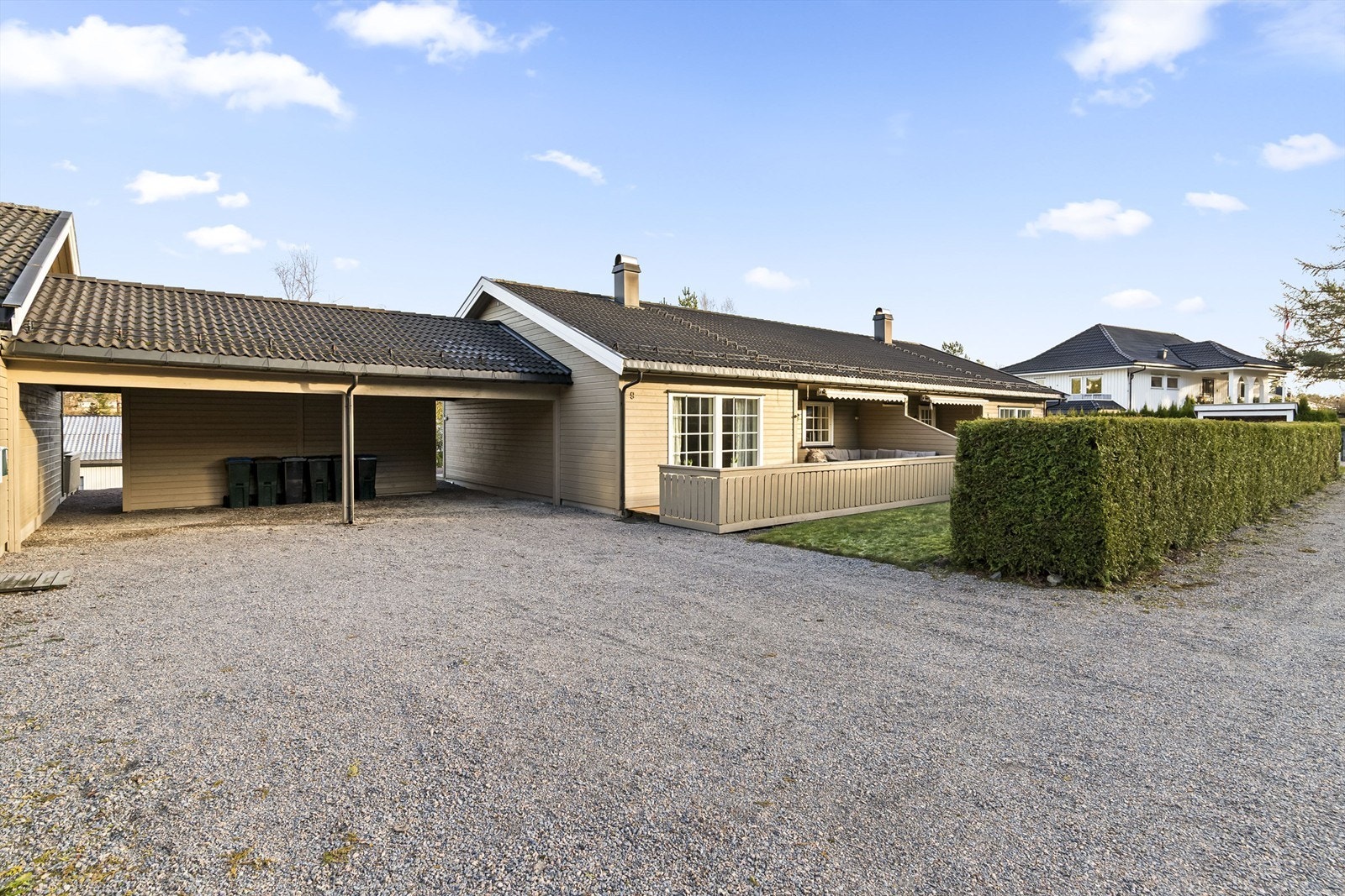 Kodal er et lite tettsted beliggende ca. 15 minutters kjøring fra Sandefjord. Galleribilde