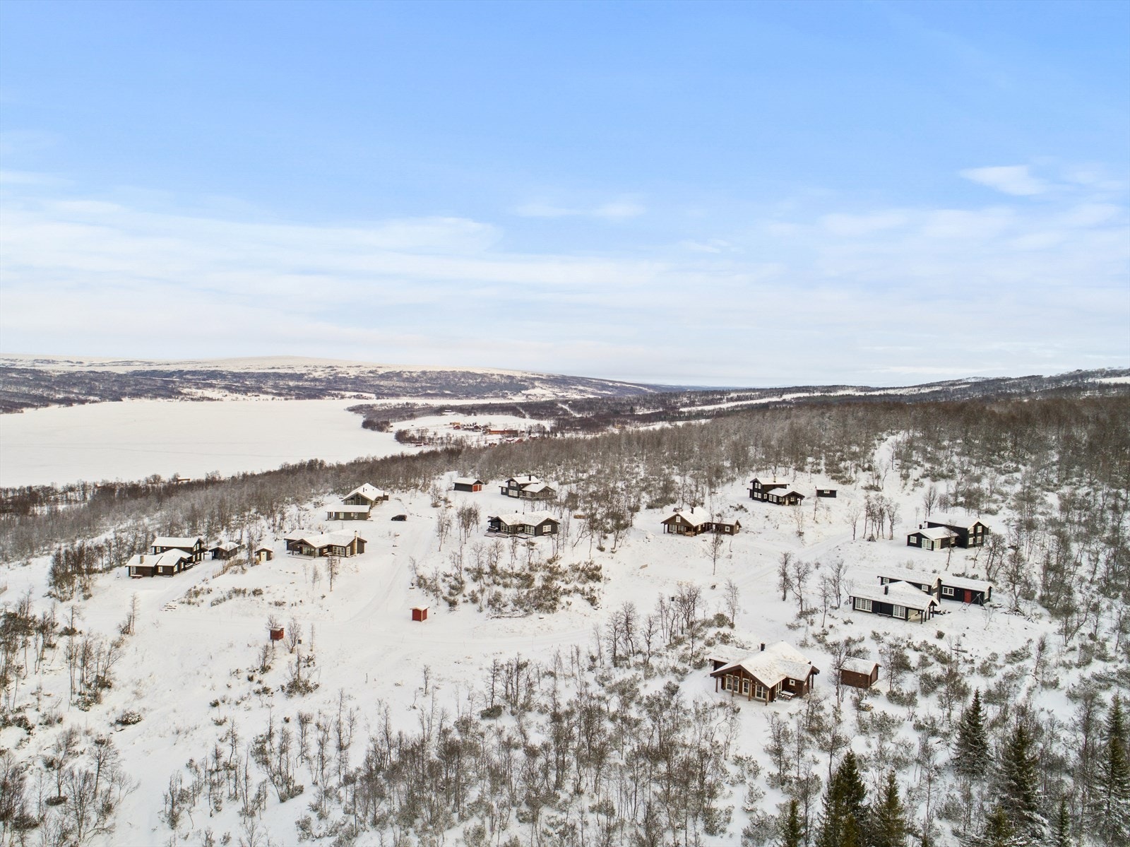 Fiskekort kan kjøpes i Aursunden, der du kan fiske med stang, oter eller garn. Galleribilde
