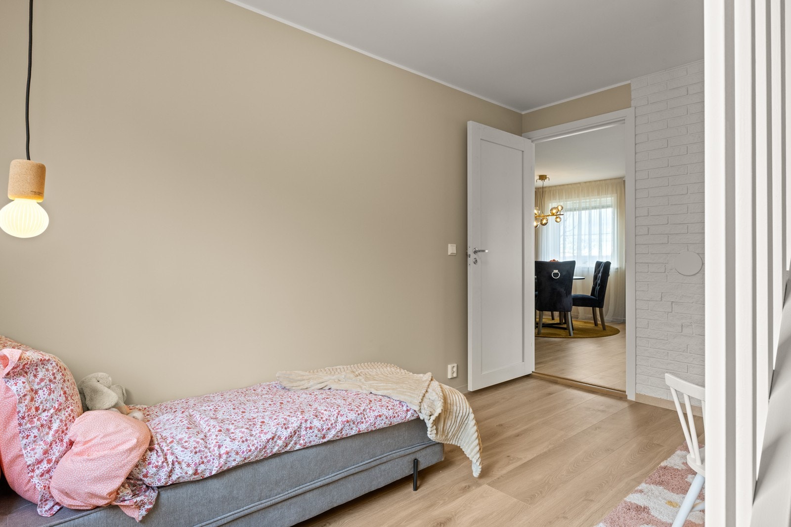 Soverom. Galleribilde