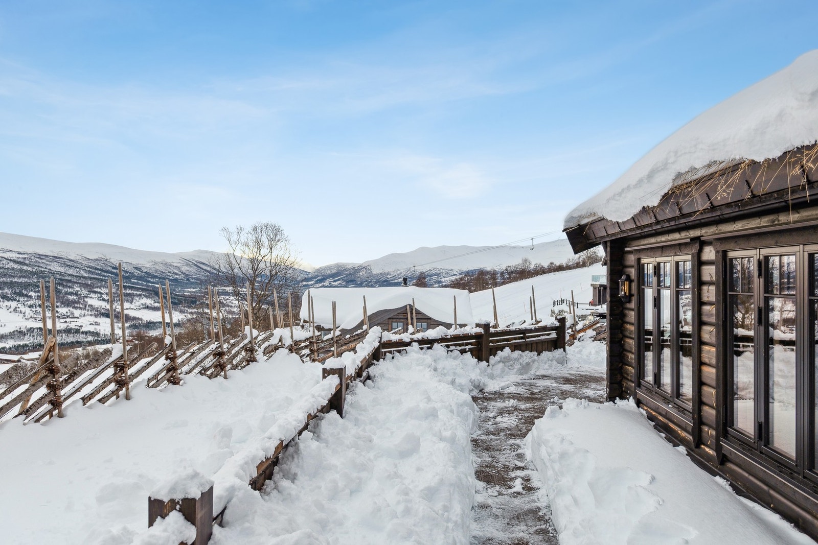 Utsikt fra terrassen. Galleribilde